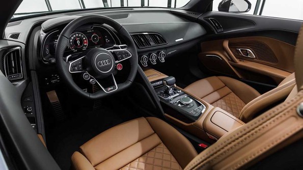 Audi_R8_Facelift_Spyder_5.22590379.jpg.22590380