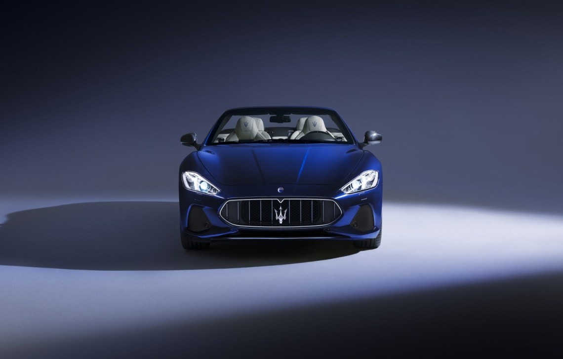 Small-12787-MaseratiGranCabrioSportMY18-frontale