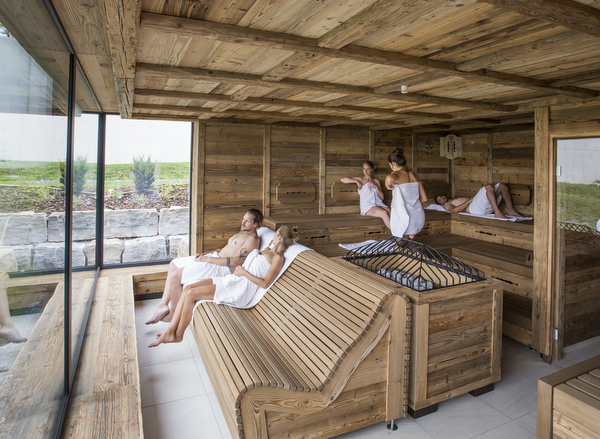 Tiroler Schwitzstube (Außensauna)