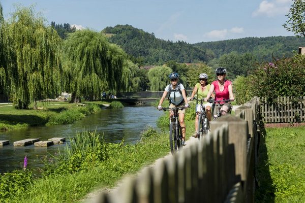 2935329521363811f5311k-1024x682