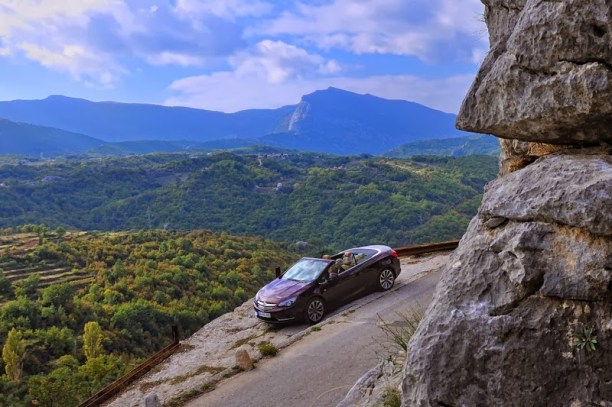 Cascada 1