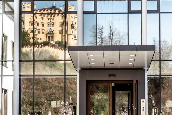 201904-10_Haupteingang_Fotograf Michael Helmer