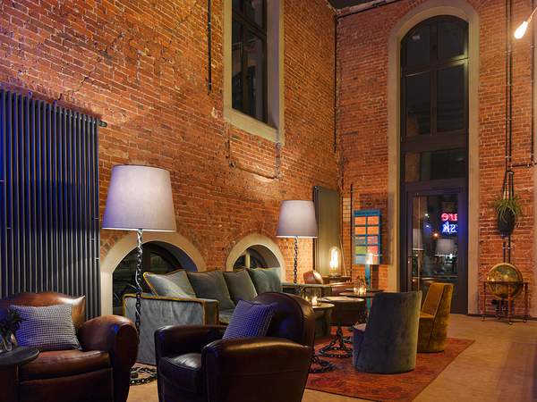 25h_Hafenamt_StephanLemke_Lobby_small (2)