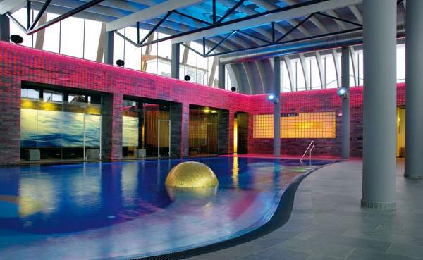 das_hallenbad_im_refugium_c_response_der_krallerhof