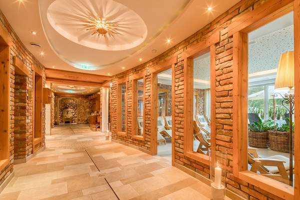 24071882867_37b25590cf_z