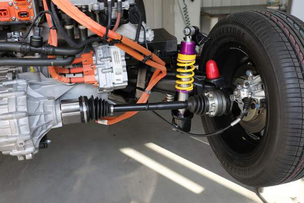 eKäfer: Elektifizierter Umbau des Käfer kommt in Kleinserie.