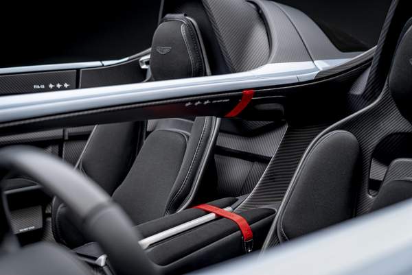 Aston Martin V12 Speedster.