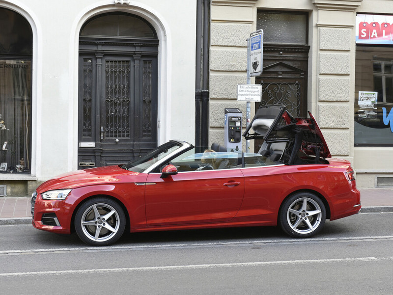 Dach zu oder auf: Diese Frage stellt sich Cabriofahrern beim Abstellen ihres Autos.