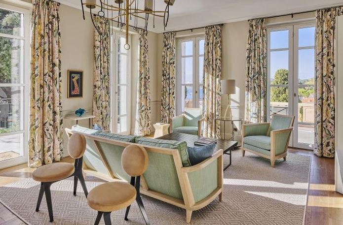 Villa_Sainte_Anne_indoor